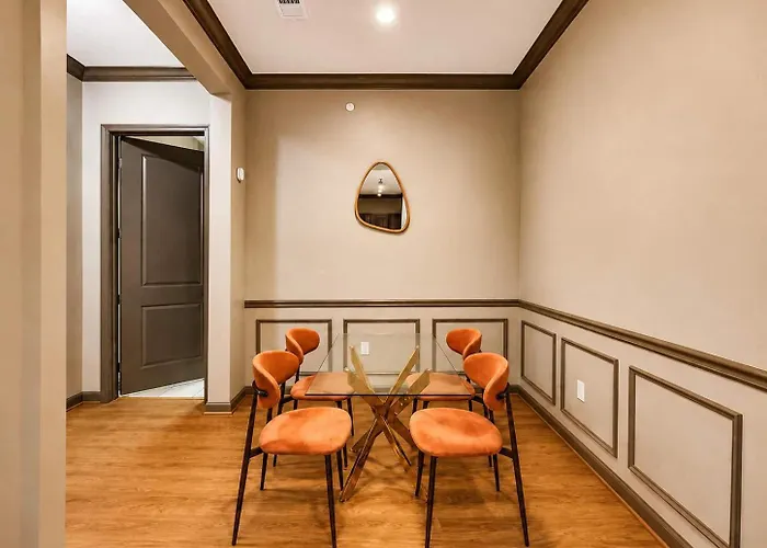 Downtown Near Arts District Pool Apartment Tulsa
